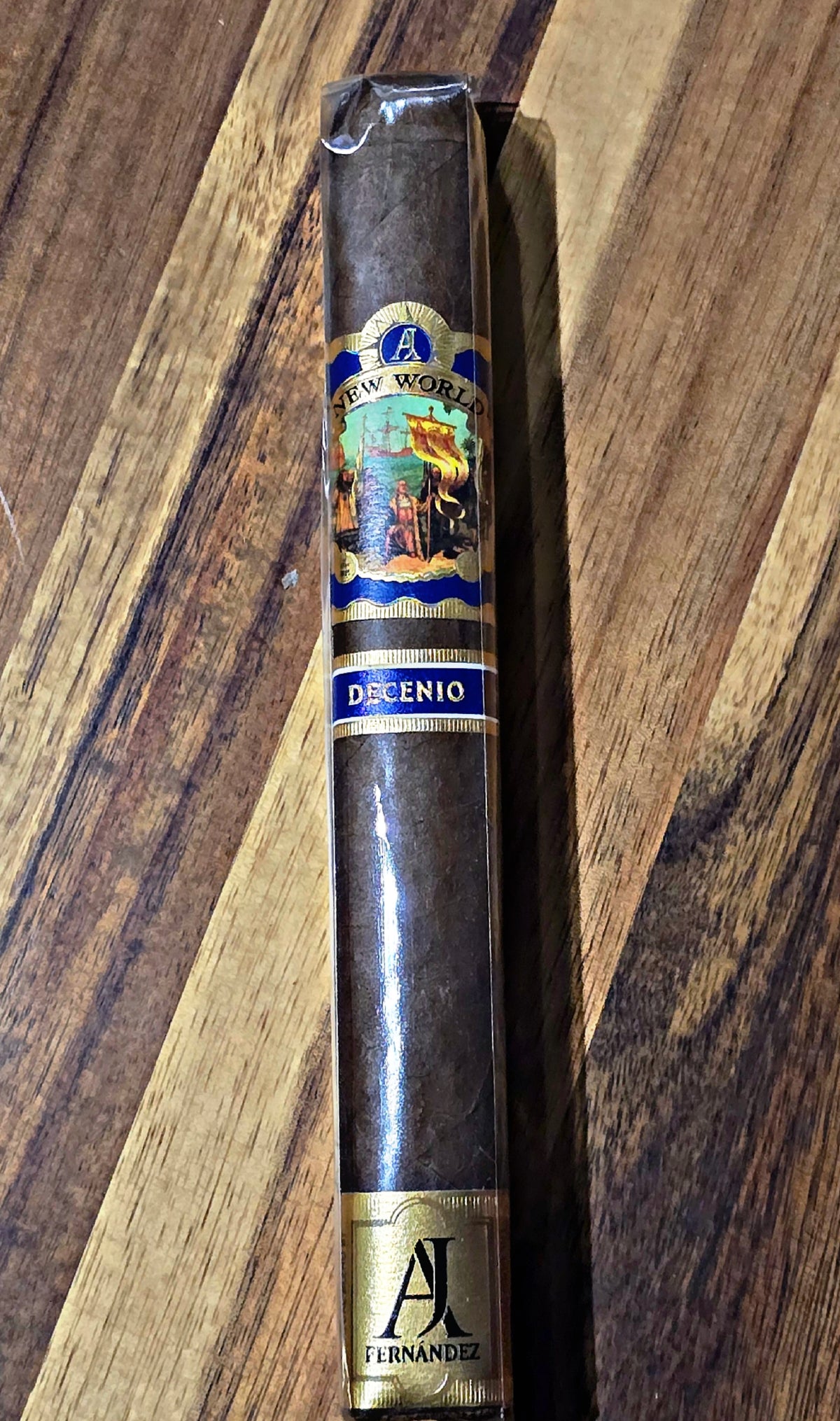 AJ Fernandez New World Decenio Toro